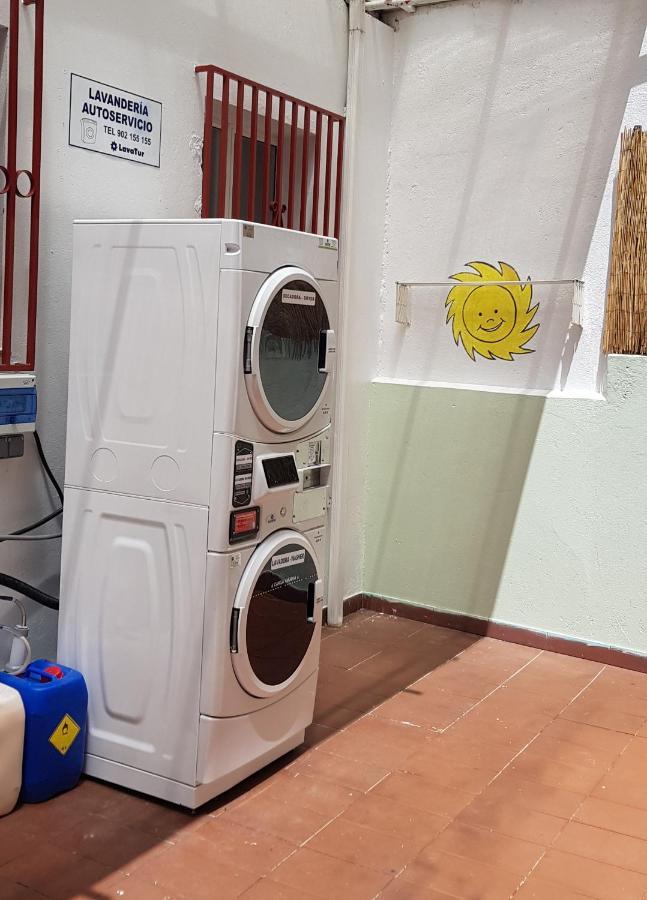 Albergue Santos سانتياغو دي كومبوستيلا المظهر الخارجي الصورة